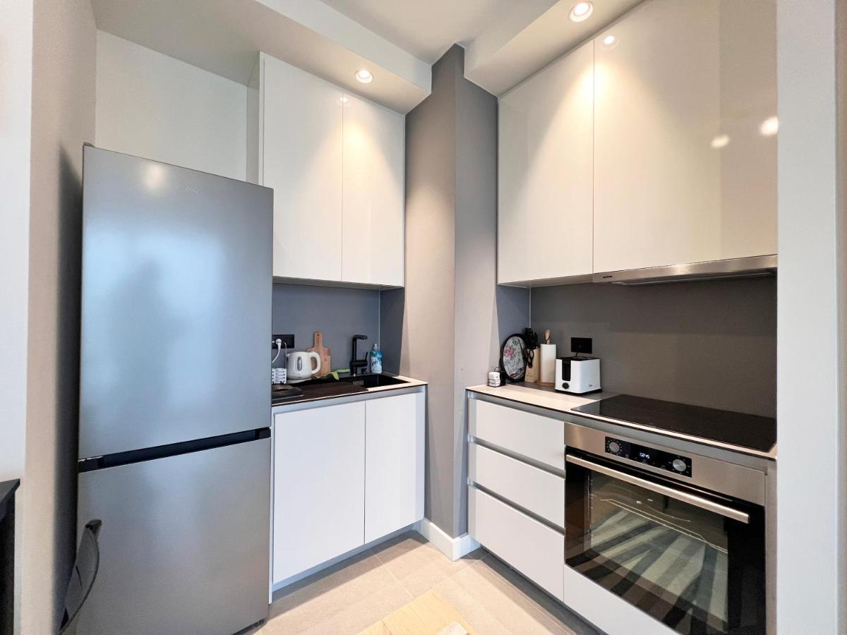 Waterfront Luxury Suites Beograd Ngoại thất bức ảnh