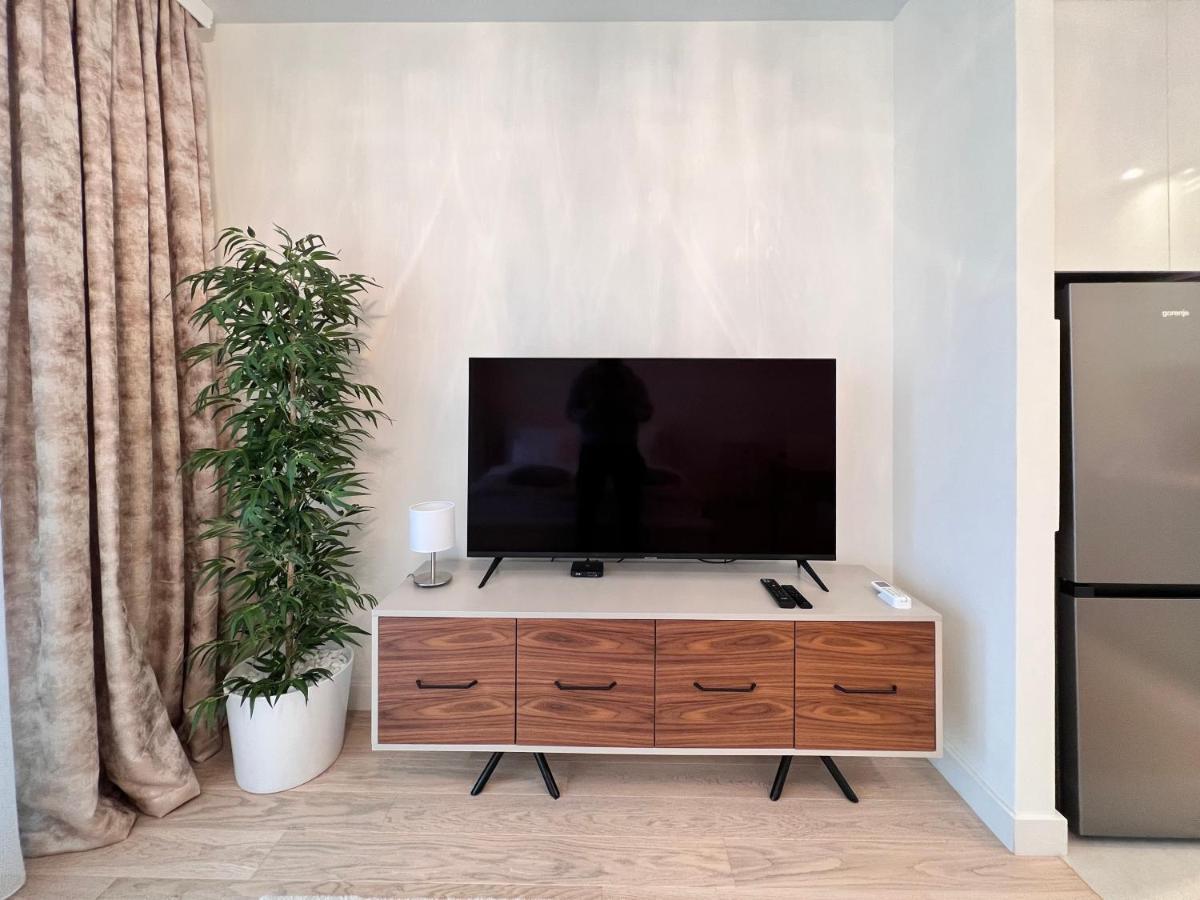 Waterfront Luxury Suites Beograd Ngoại thất bức ảnh