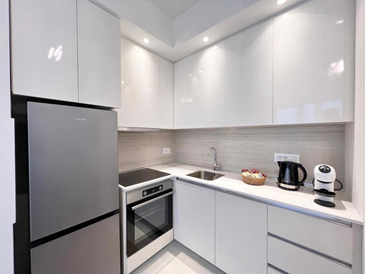 Waterfront Luxury Suites Beograd Ngoại thất bức ảnh