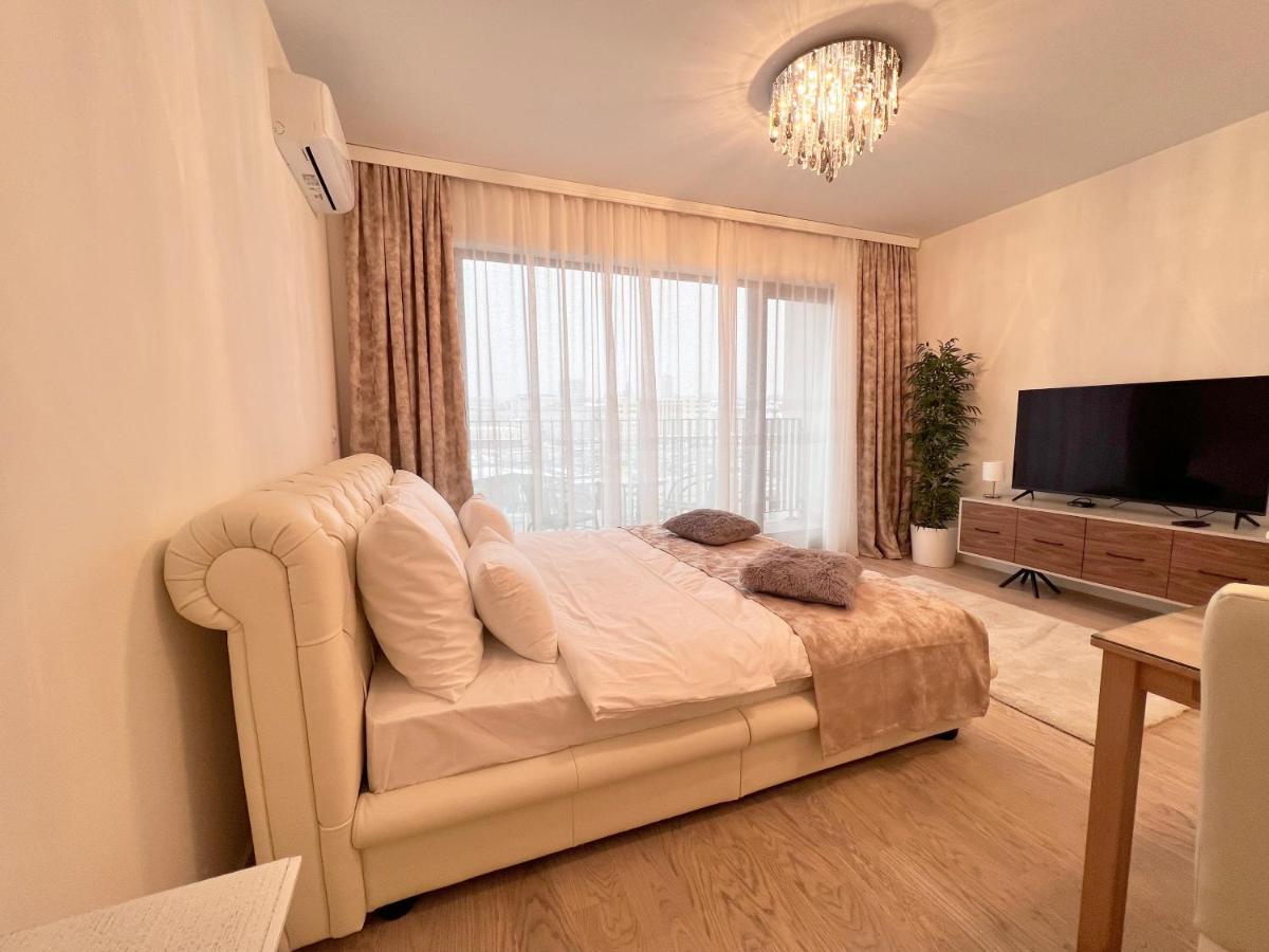 Waterfront Luxury Suites Beograd Ngoại thất bức ảnh
