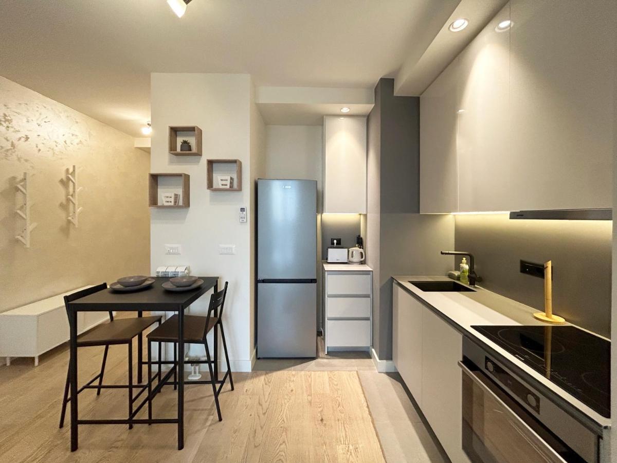 Waterfront Luxury Suites Beograd Ngoại thất bức ảnh