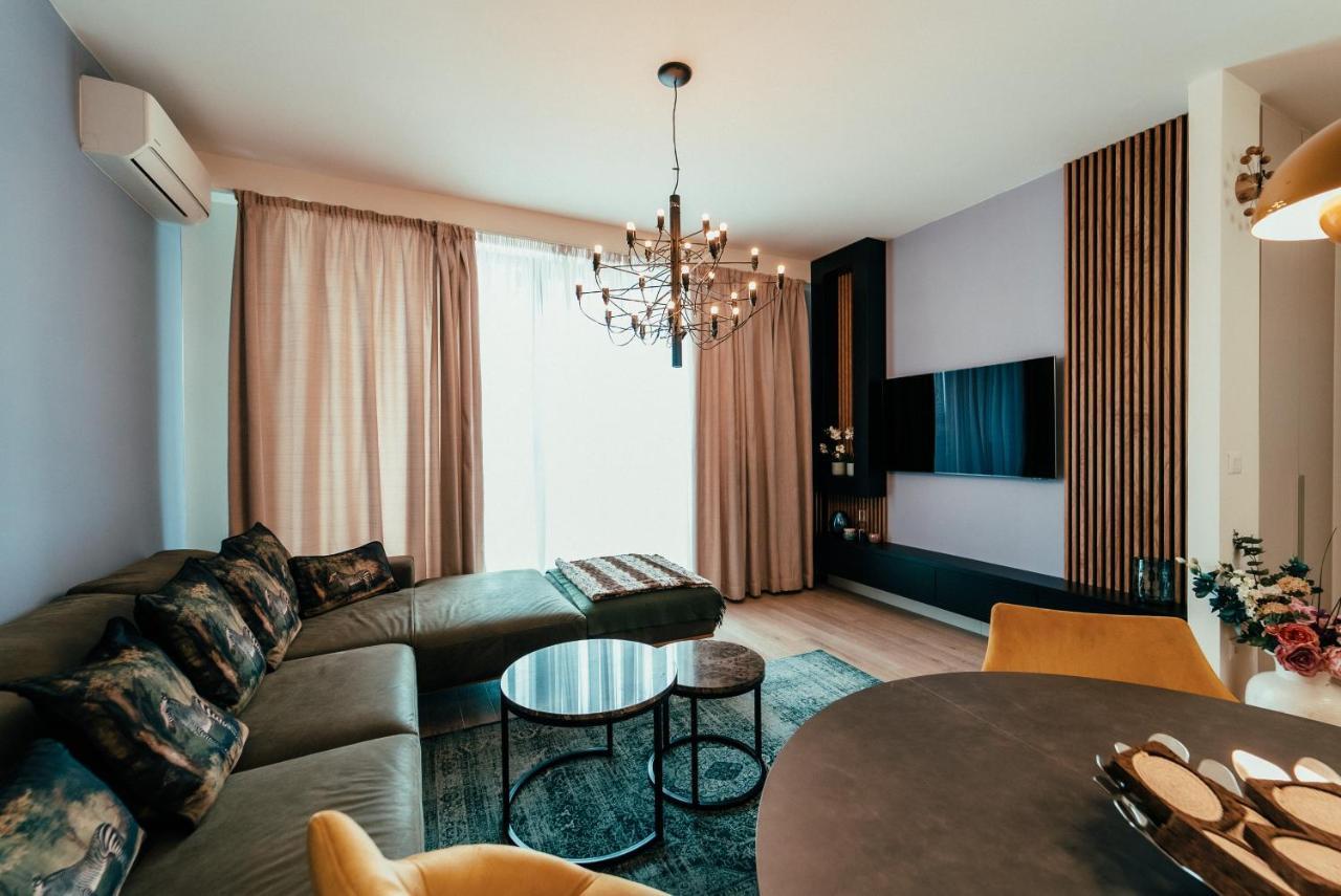 Waterfront Luxury Suites Beograd Ngoại thất bức ảnh