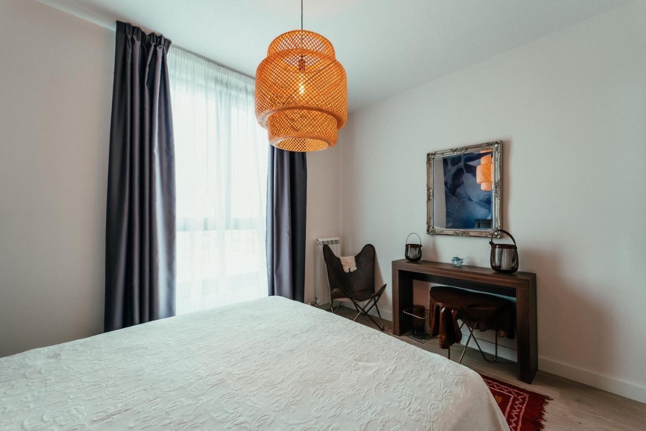 Waterfront Luxury Suites Beograd Ngoại thất bức ảnh