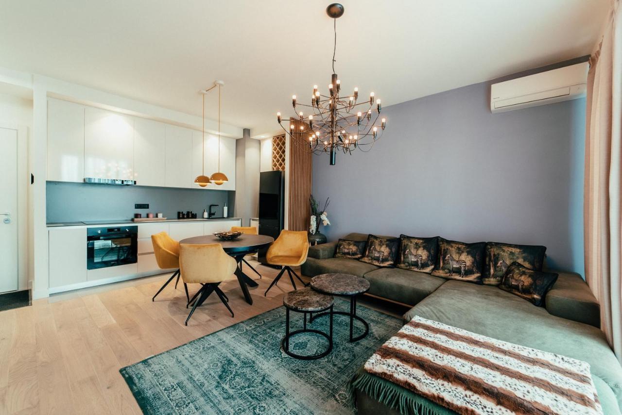 Waterfront Luxury Suites Beograd Ngoại thất bức ảnh