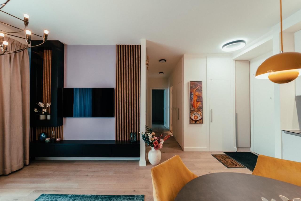 Waterfront Luxury Suites Beograd Ngoại thất bức ảnh