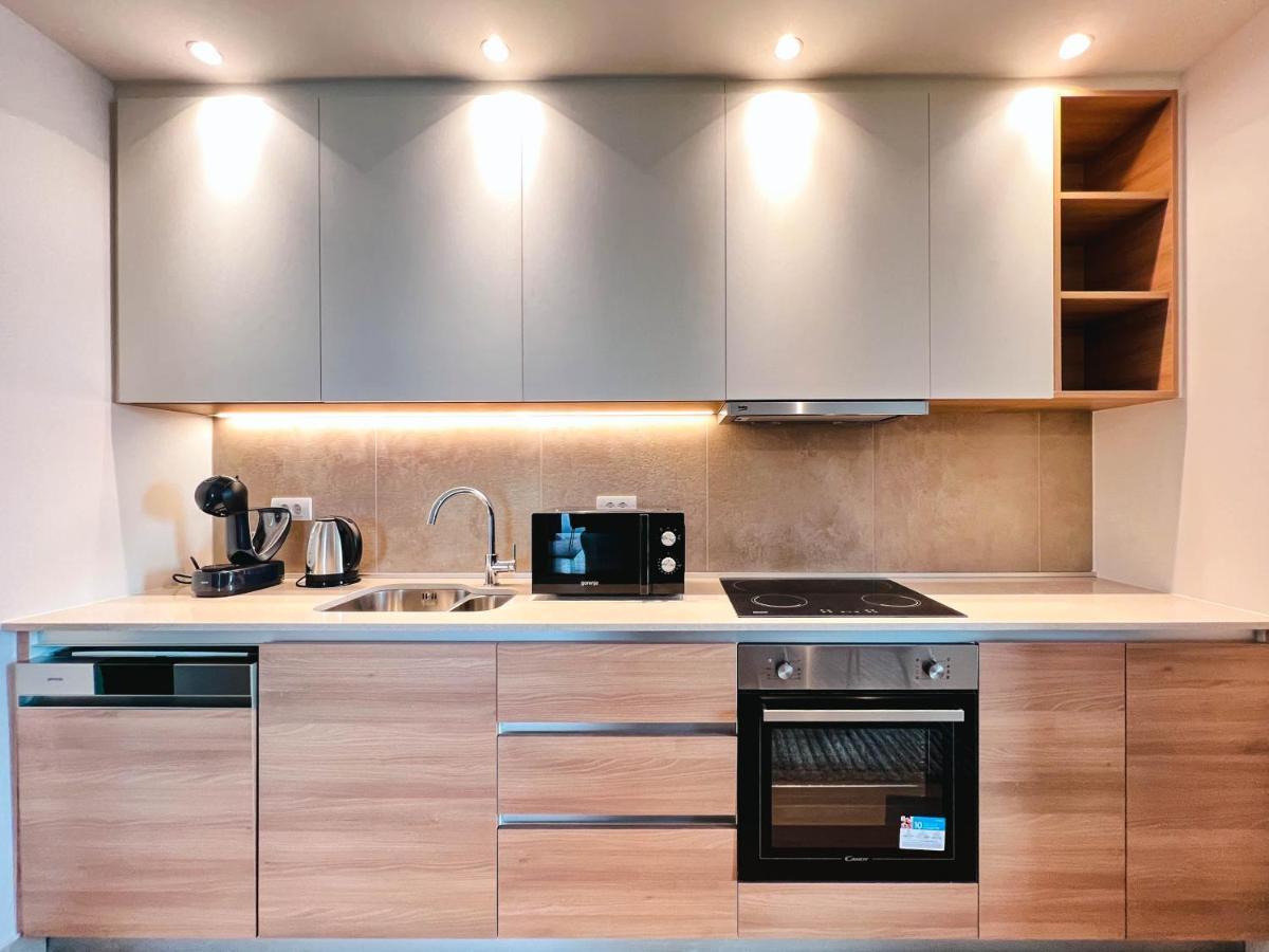 Waterfront Luxury Suites Beograd Ngoại thất bức ảnh