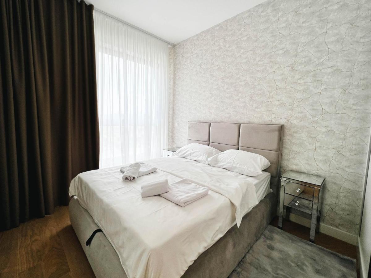 Waterfront Luxury Suites Beograd Ngoại thất bức ảnh