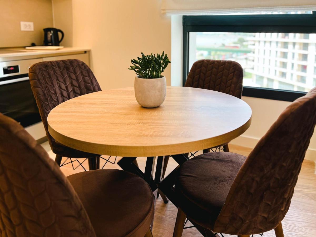 Waterfront Luxury Suites Beograd Ngoại thất bức ảnh
