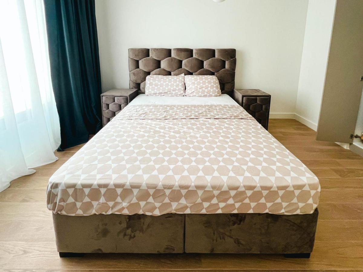 Waterfront Luxury Suites Beograd Ngoại thất bức ảnh