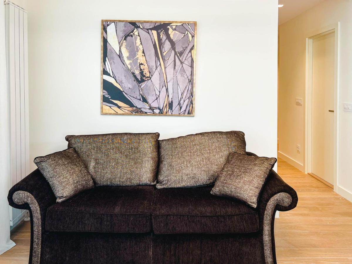 Waterfront Luxury Suites Beograd Ngoại thất bức ảnh
